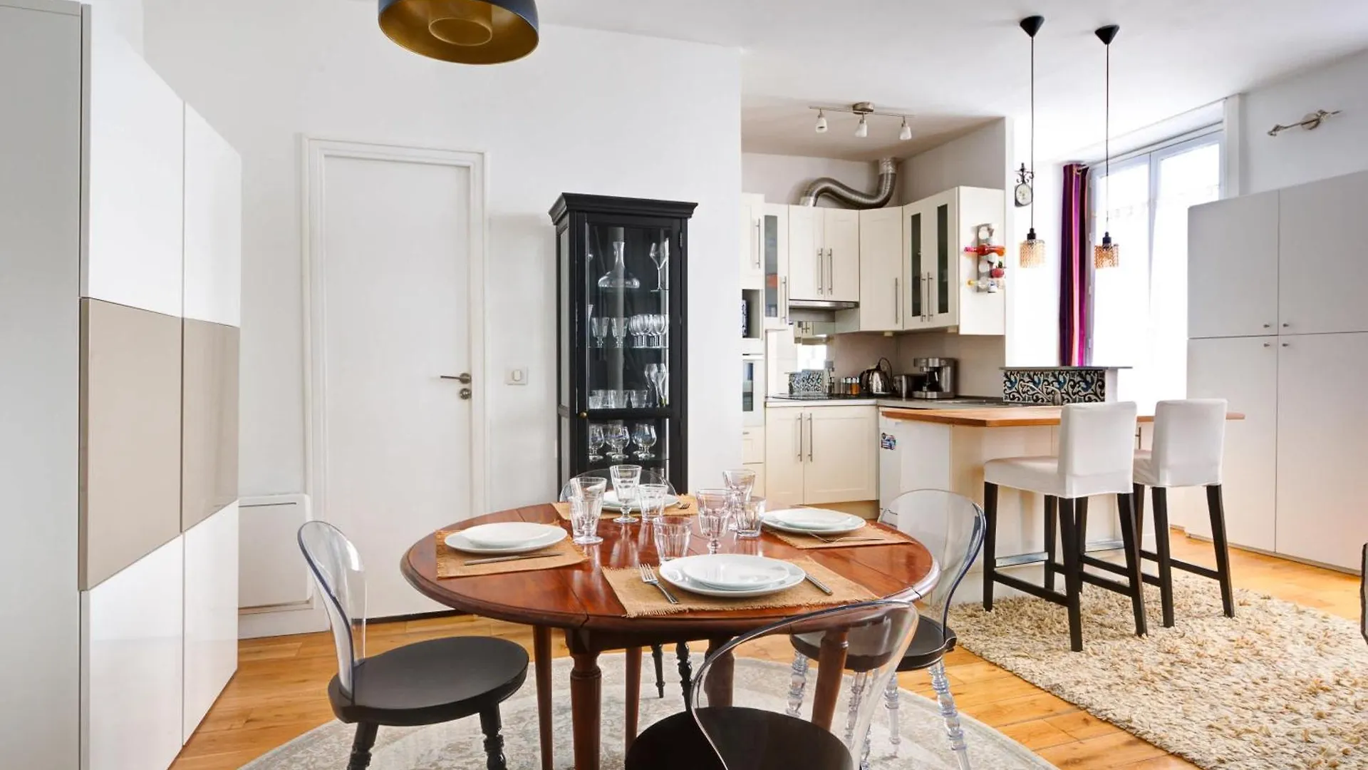 Bm-Cozy Elegance In The Marais Apartment Paris